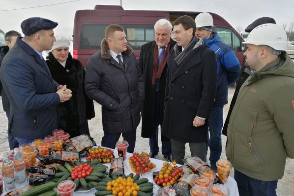 Полпред президента в ЦФО побывал на площадке строительства тепличного комплекса "Мичуринский"