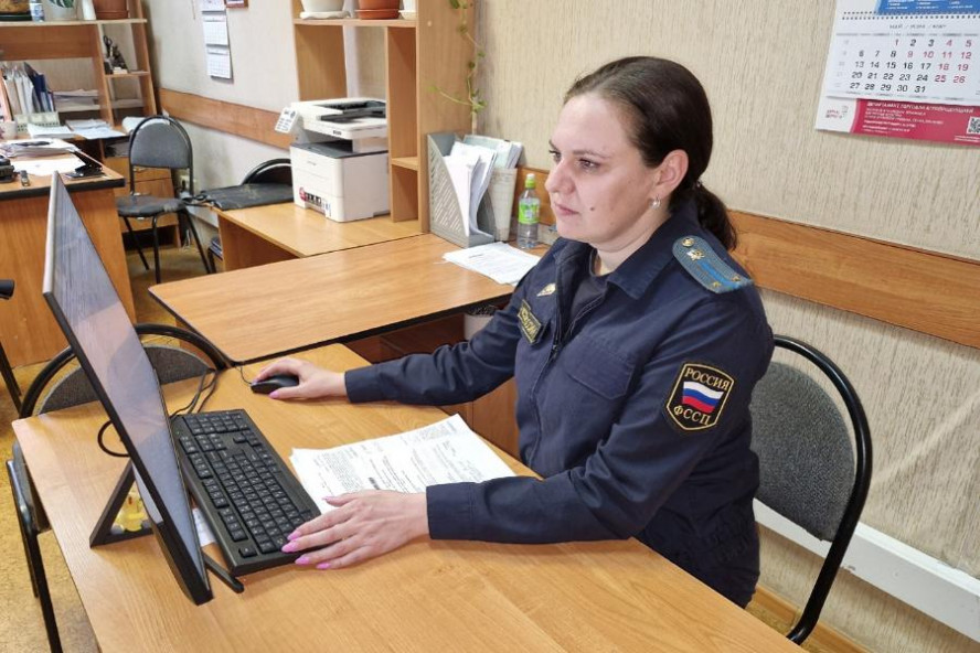 Тамбовчанка оплатила долг по кредиту после запрета регистрационных действий в отношении иномарки