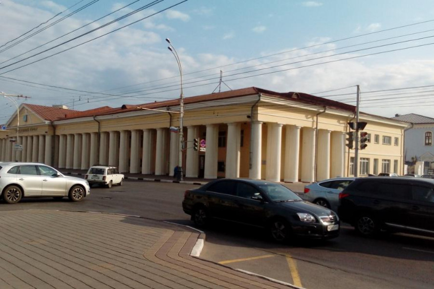 Госдума приняла закон о рейтинге автошкол
