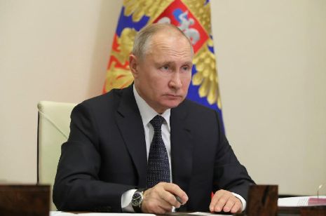 Владимир Путин учредил новые награды за заслуги в области культуры