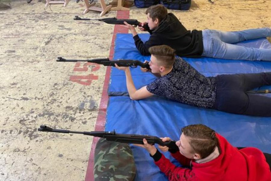 15 школ города приняли участие в первенстве по пулевой стрельбе "Тамбовский стрелок"