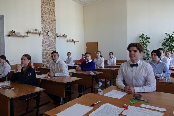 Тамбовские школьники пишут Всероссийскую олимпиаду по физике