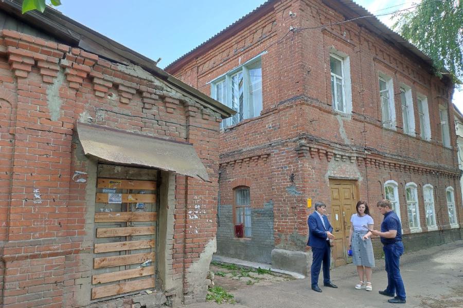 В Тамбове жителям аварийного дома на Ленинградской вновь предложили переехать