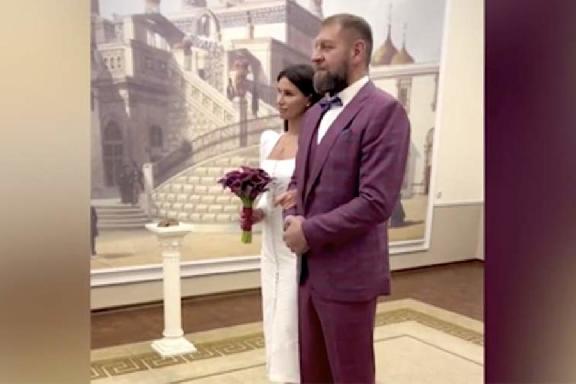 Боец MMA Александр Емельяненко во второй раз женился на тамбовчанке