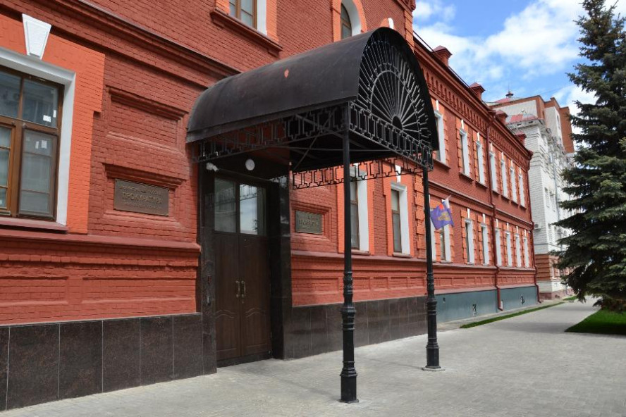 Суд взыскал с работодателя 2 млн рублей за тяжёлую травму сотрудника