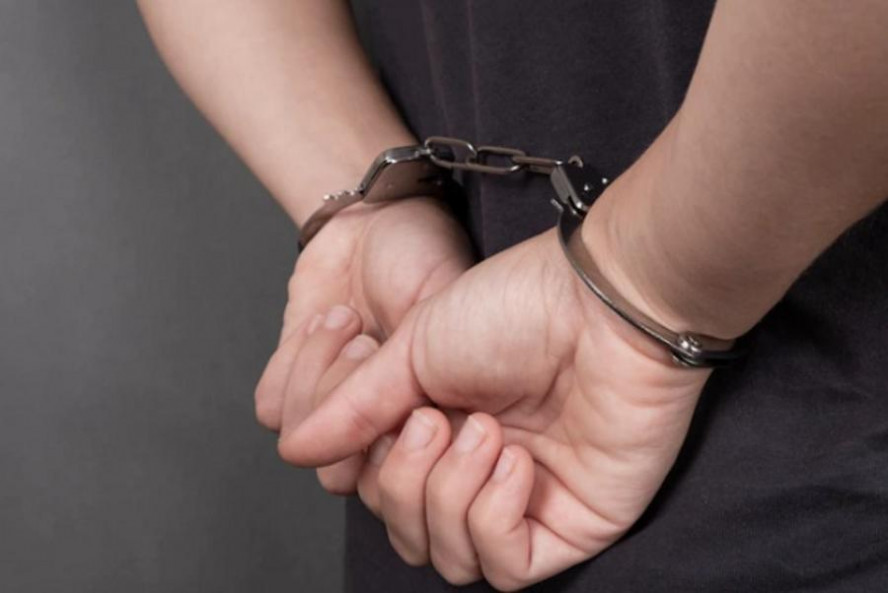 В Тамбове задержали 21-летнего курьера телефонных мошенников