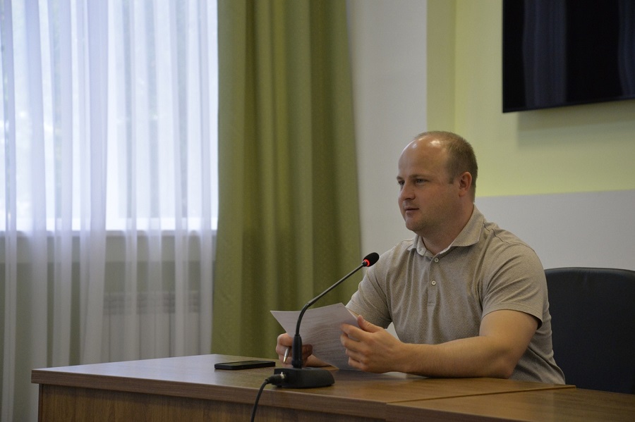 Глава Рассказовского района провел планерное совещание со своими заместителями