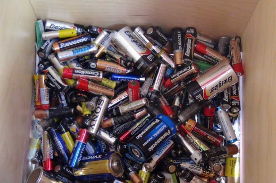 В Тамбовской области организуют централизованный сбор отработанных батареек