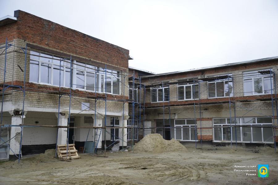 В школе Рассказовского района продолжается капитальный ремонт