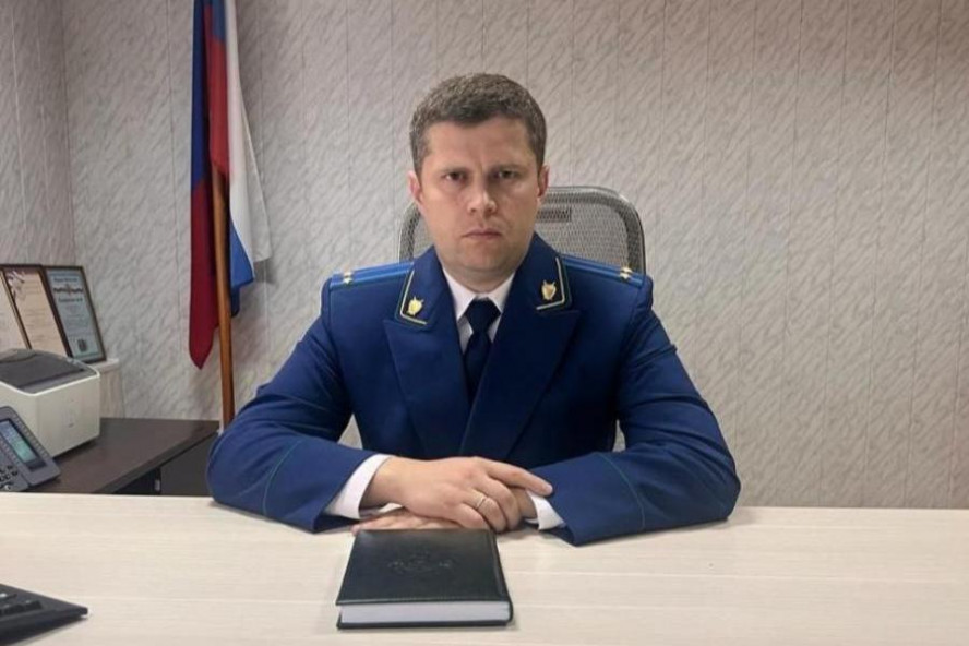 Андрей Ельцов назначен на должность прокурора Уметского района