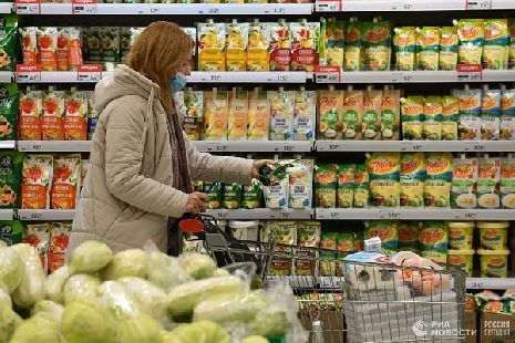 В Госдуме оценили перспективу введения продуктовых карточек из-за инфляции
