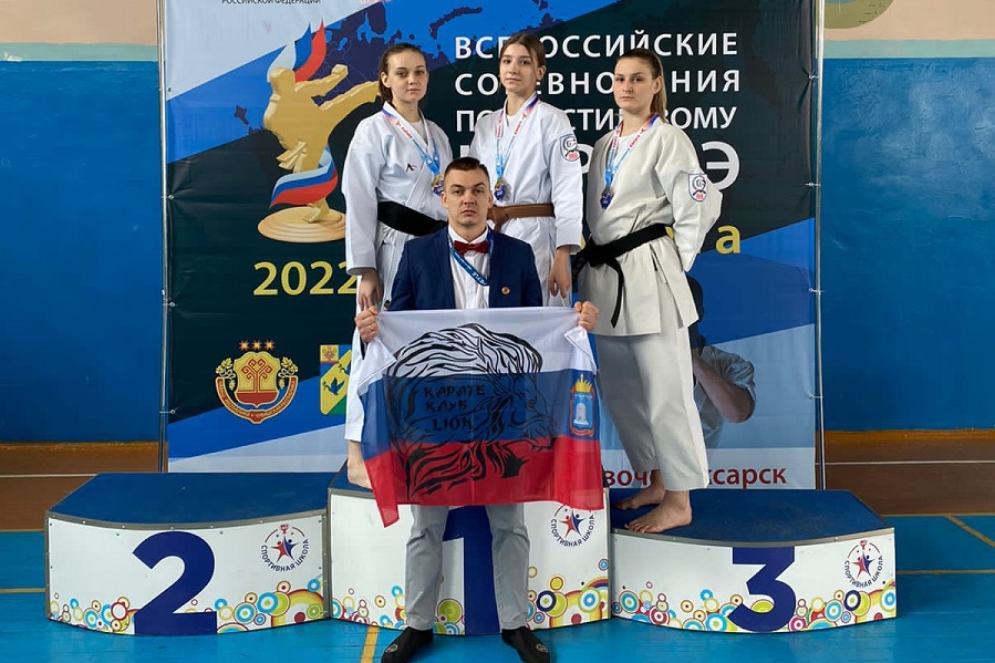 Тамбовчане завоевали медали на Всероссийских соревнованиях по всестилевому карате