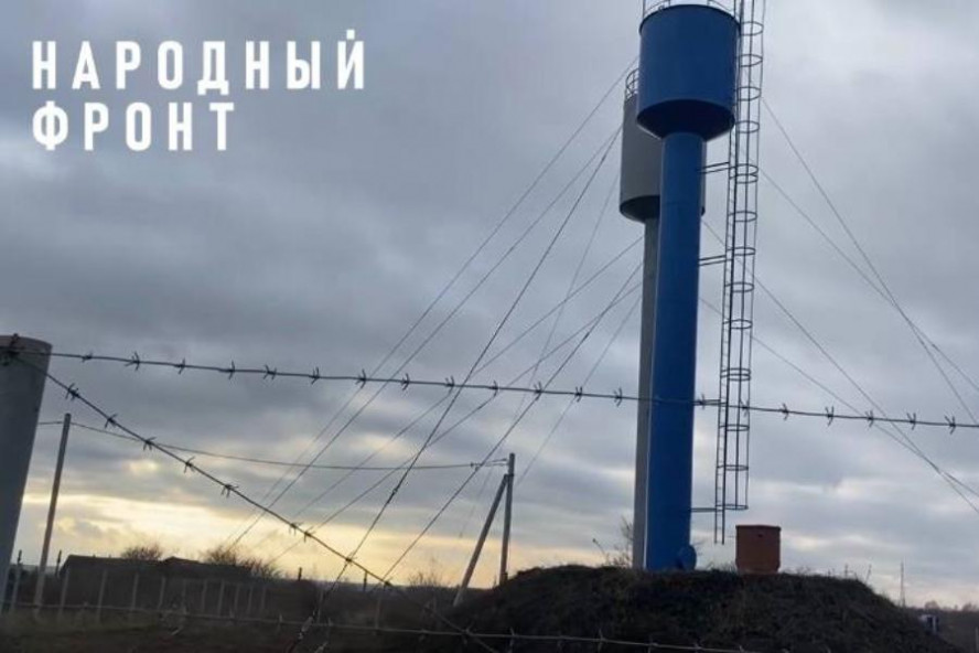 Водонапорные башни за 19,5 млн рублей в Сосновке уже два года стоят без дела