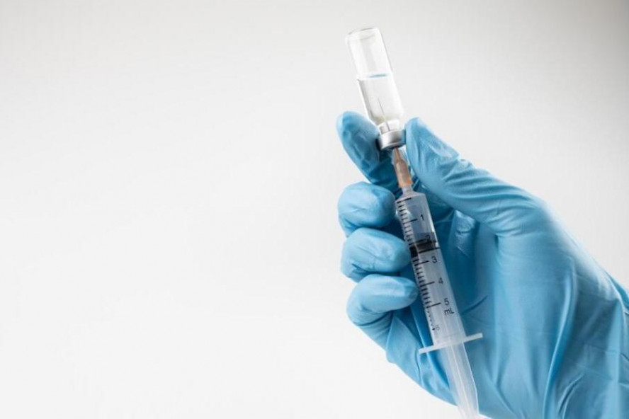 Тамбовский Минздрав закупает более 6 тысяч доз вакцины для профилактики COVID-19