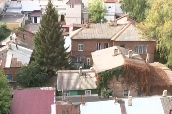 Жильцам "скандальных" домов Тамбова пообещали ускорить процесс переселения