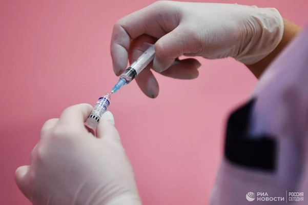 Росздравнадзор оценил запасы вакцин от оспы и кори