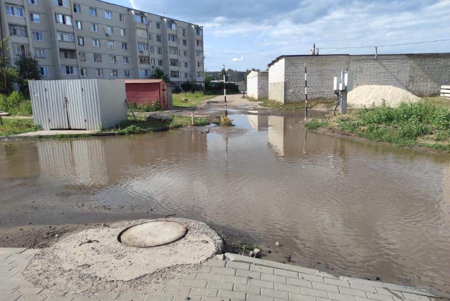 Жители Строителя и Бокино остались без воды из-за повреждения водовода