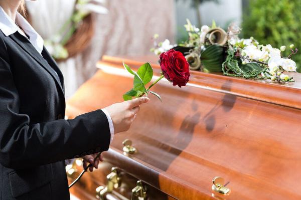 В Тамбове утвердили стоимость похоронных услуг
