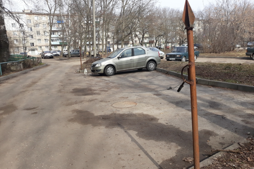 В Тамбове выявили незаконно установленные блокираторы на улице Мичуринской