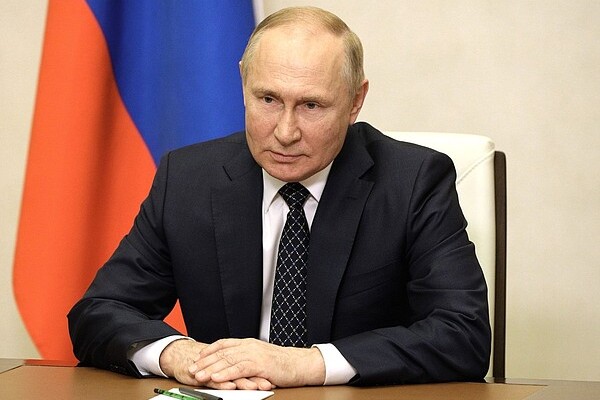 Максим Егоров поздравил с юбилеем президента РФ Владимира Путина