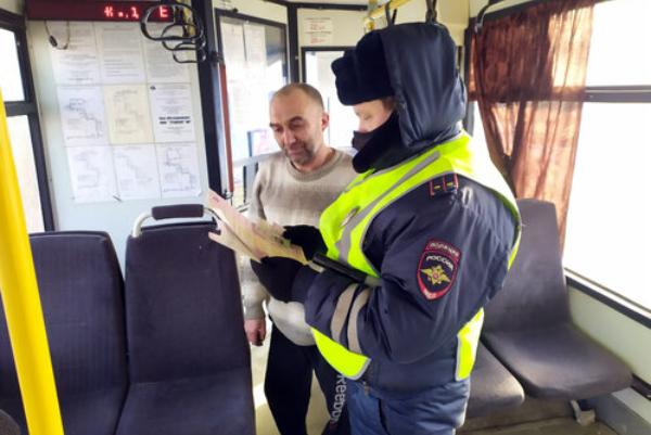 Тамбовские автоинспекторы проверили техническое состояние общественного транспорта