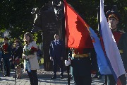 Открытие памятника Валерию Халилову