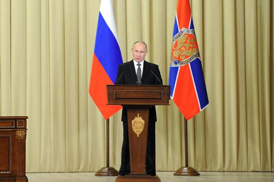 Путин предупредил о готовящихся провокациях против России 