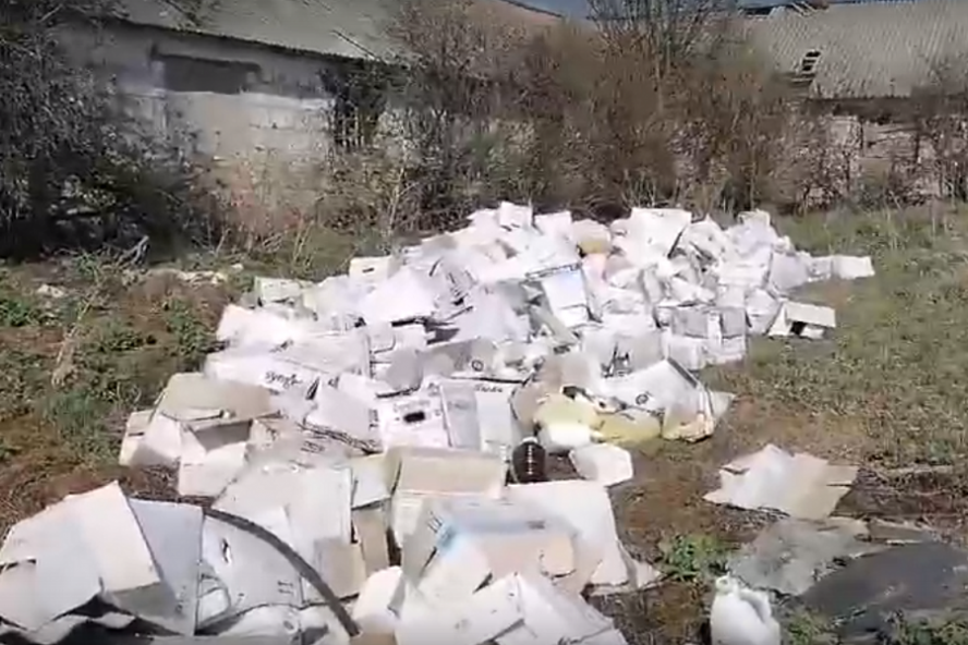 В Сампурском округе обнаружена свалка отходов от упаковок ядохимикатов