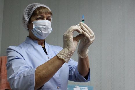 Прививку от гриппа сделали более 120 тысяч жителей Тамбовской области