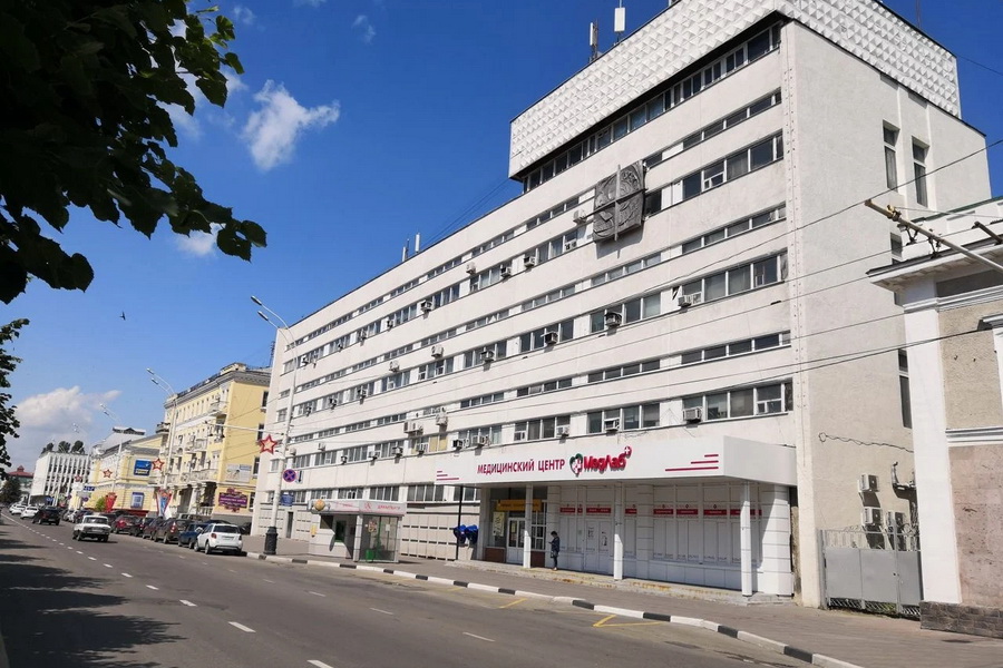 В центре Тамбова за 84 млн рублей продаётся здание, известное как переговорный пункт
