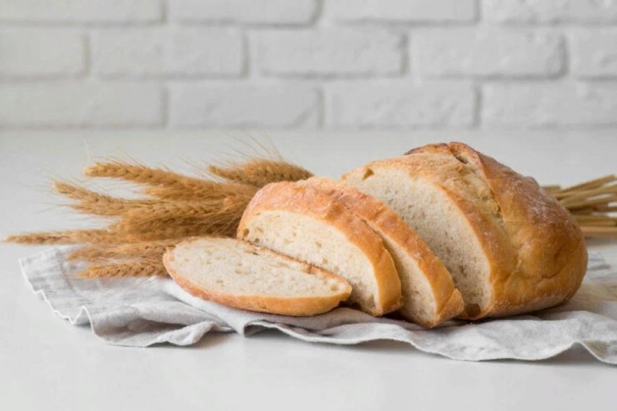 Диетолог рассказал об опасности белого хлеба для здоровья
