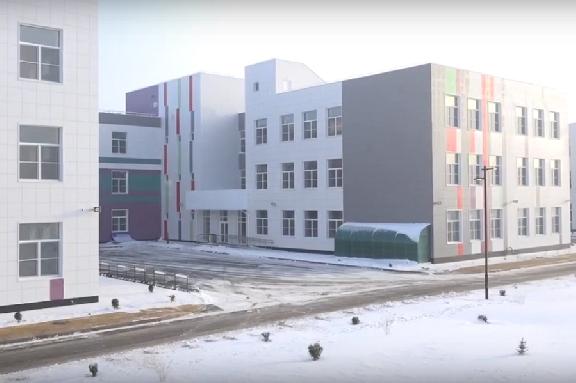 На севере Тамбова завершили строительство школы на 2,5 тысяч мест