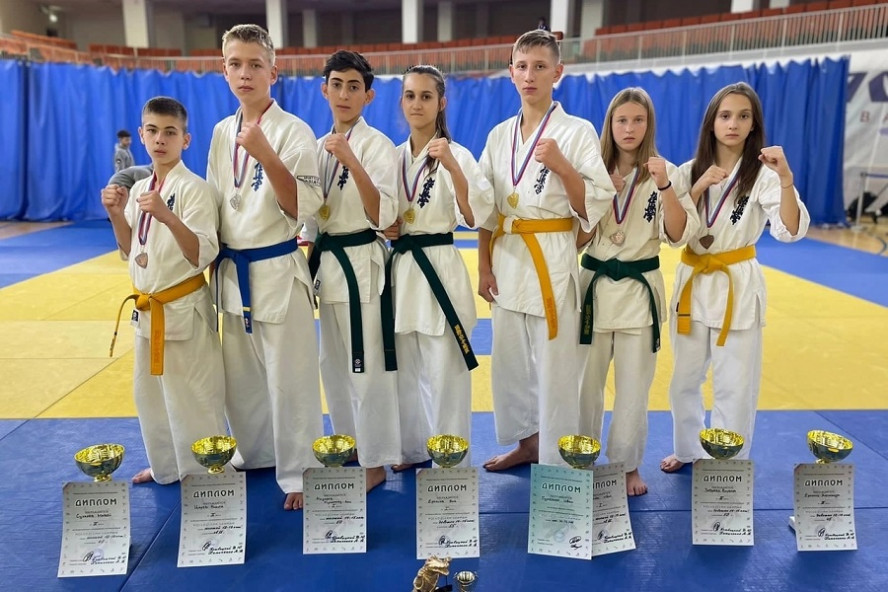 Тамбовчане завоевали 11 медалей на Всероссийских соревнованиях по киокусинкай