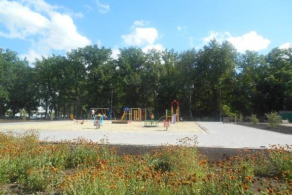 В Знаменском районе откроют детскую игровую площадку