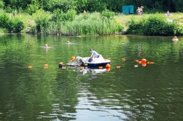 Повреждённый лодкой плавающий фонтан в Мичуринске восстановили