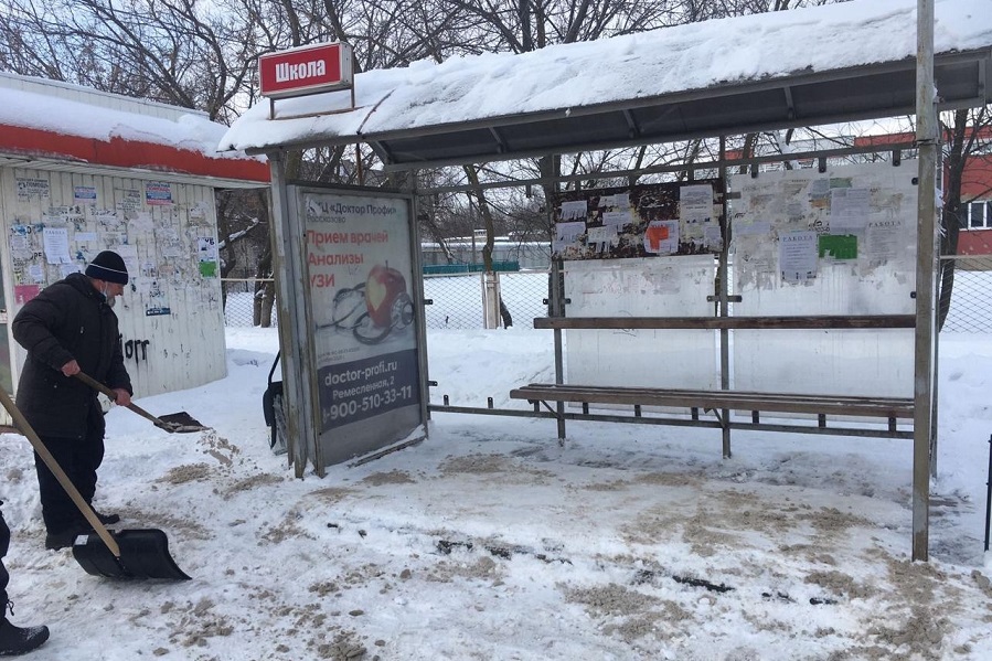 В Рассказово проходит субботник по расчистке проблемных мест от снега