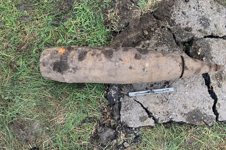 В Рассказове при проведении земляных работ нашли артиллерийский снаряд