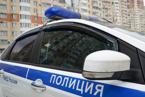 В Петровском районе водитель легковушки сбил велосипедистку и скрылся