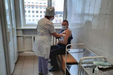 В Сосновской ЦРБ начался первый этап вакцинации против коронавируса