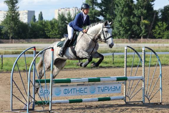 Соревнования по конкуру