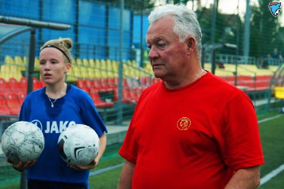 Владимир Малютин: Мечта тренера - дать дорогу в большой футбол