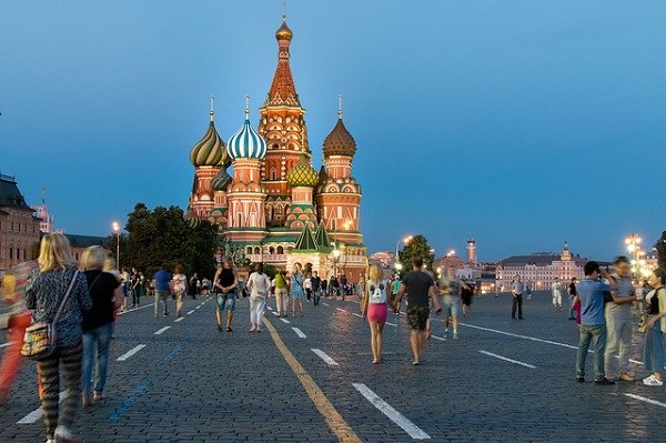 Медведев: пандемия может стать стимулом для развития туризма в России