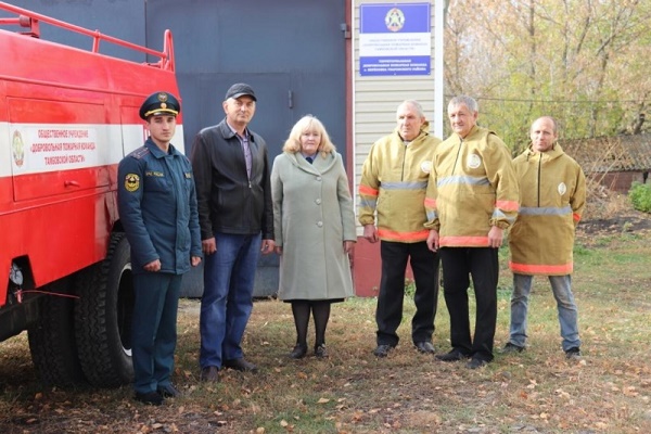 В Уваровском районе оснащение добровольной пожарной команды пополнилось новым пожарно-техническим вооружением
