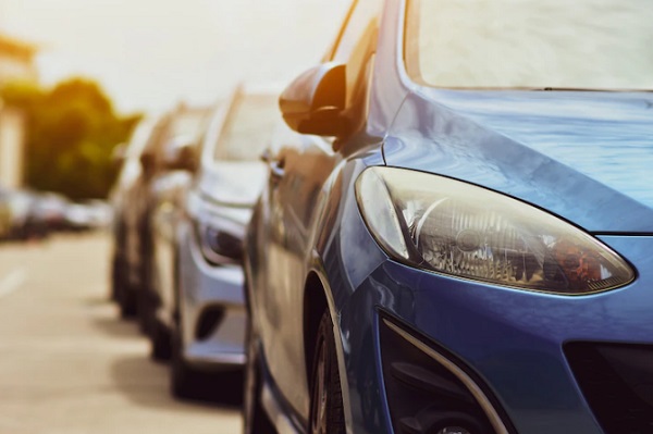 В Минпромторге анонсировали постепенное снижение цен на автомобили