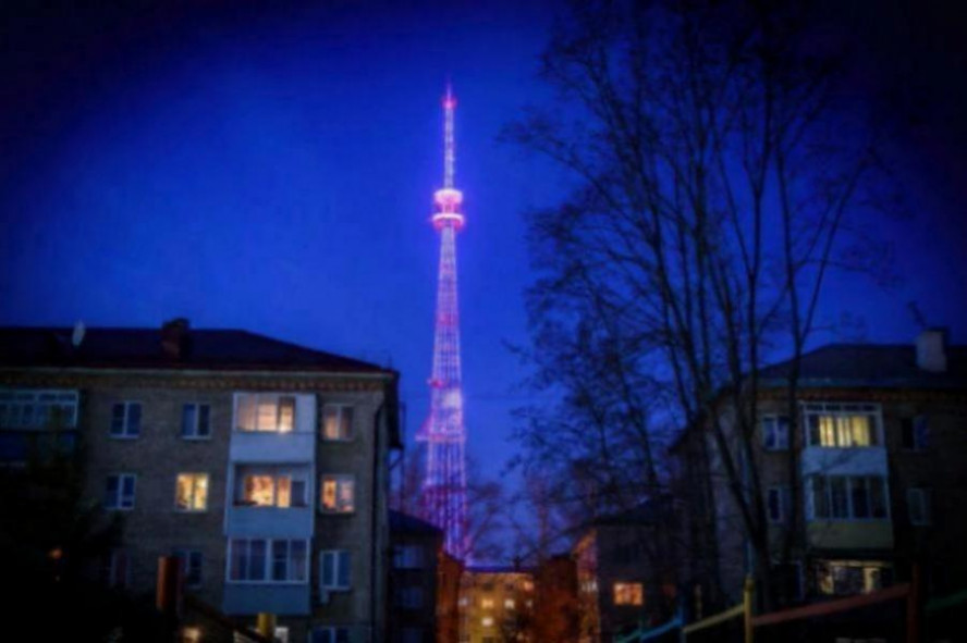 14 декабря в День рождения радиостанции НАШЕ Радио Тамбовскую телебашню украсит тематическая подсветка