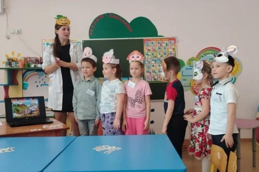 В Рассказовском округе стартовал муниципальный этап конкурса "Воспитатель года России"