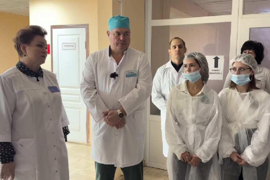 Рассказовские школьники попробовали себя в роли хирургов