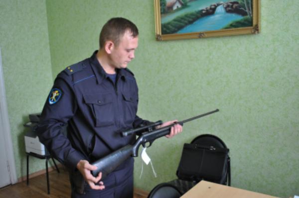 Житель Мичуринского района хранил дома незарегистрированное оружие и патроны