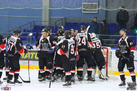 Хоккейный клуб "Тамбов" завершил сезон победой