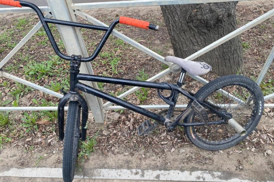 В Тамбове иномарка сбила подростка на велосипеде 